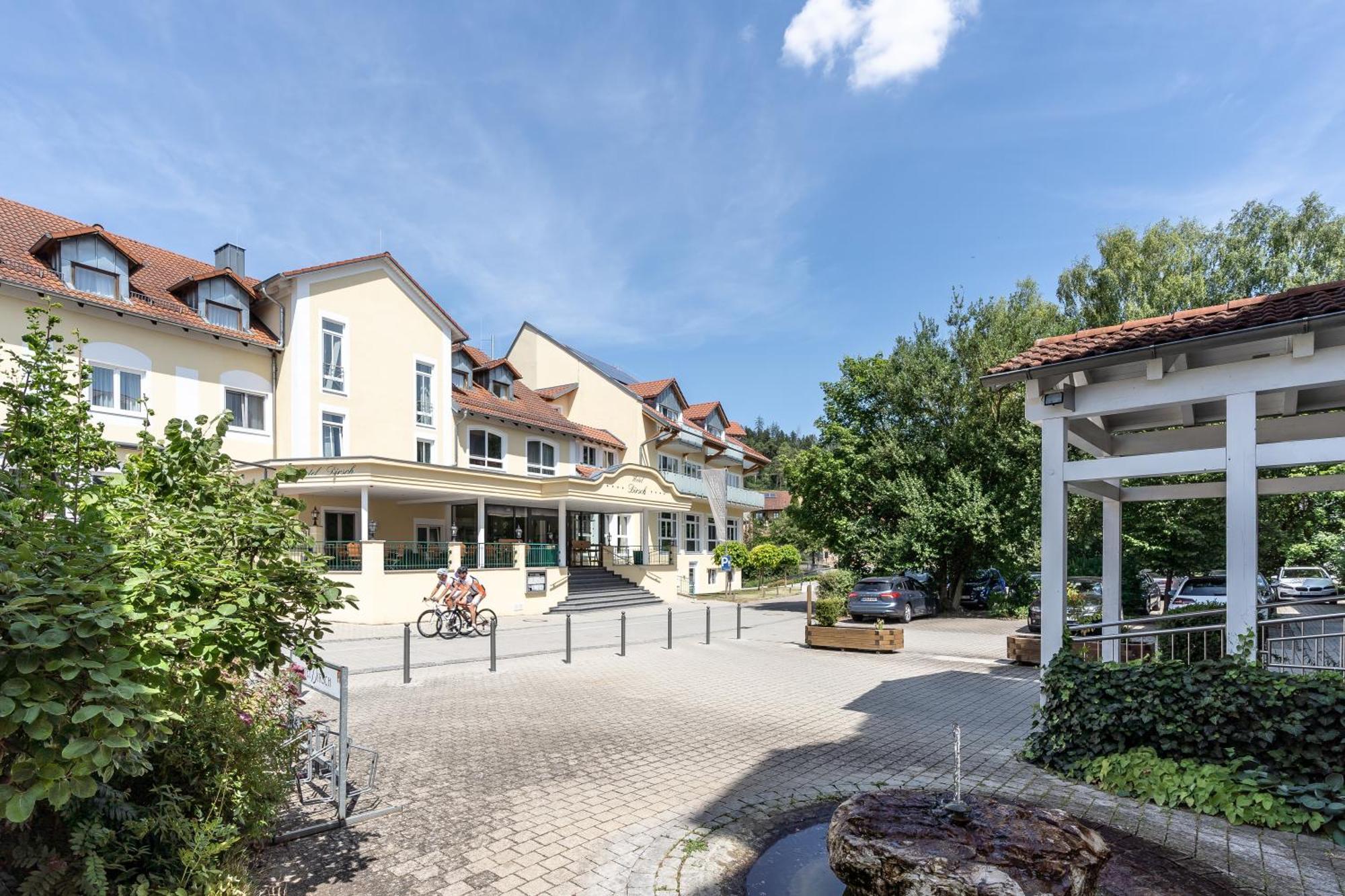 Hotel Dirsch Wellness & Spa Resort Emsing Exterior photo